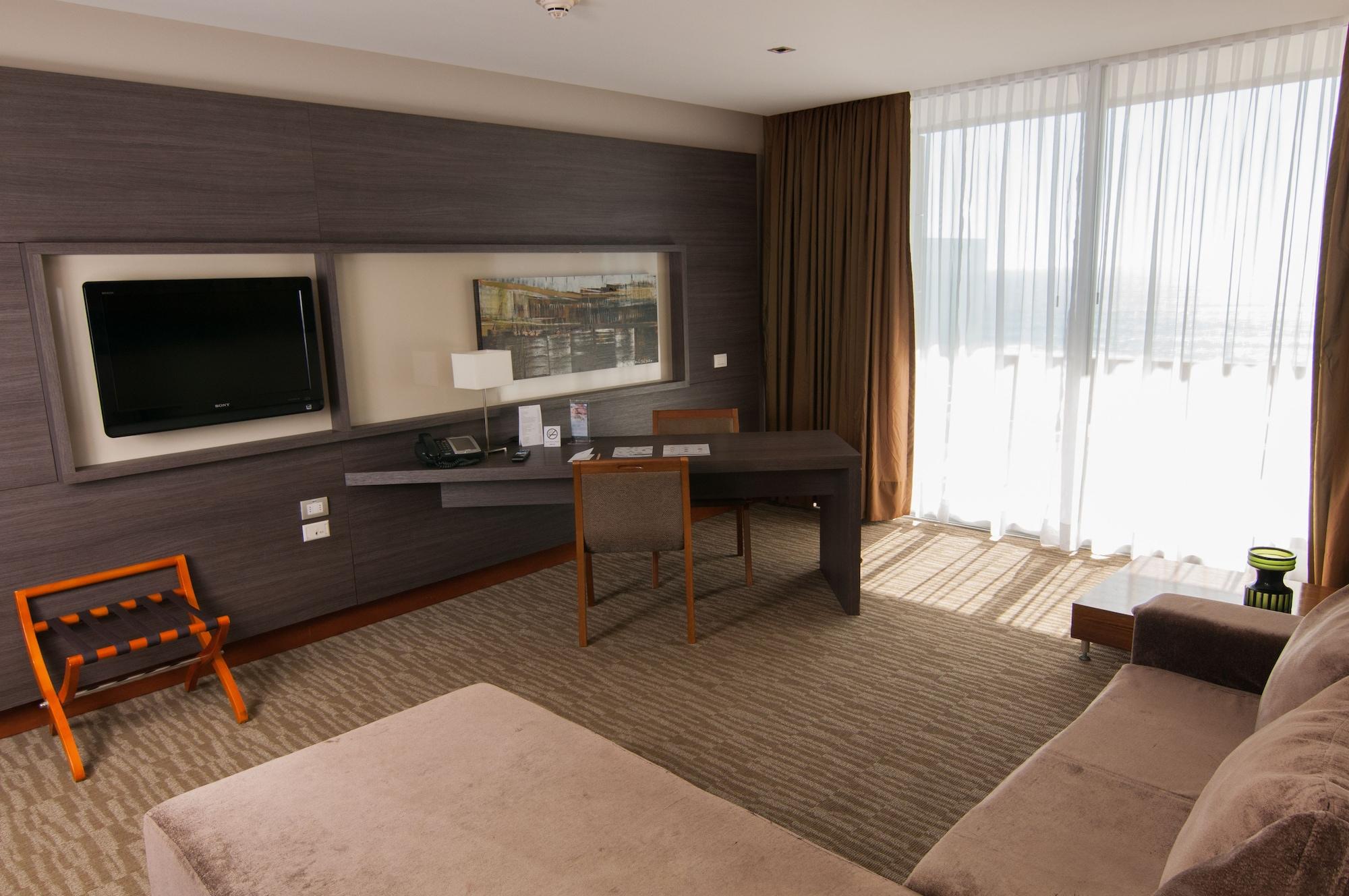 Enjoy Antofagasta Hotel Exterior photo